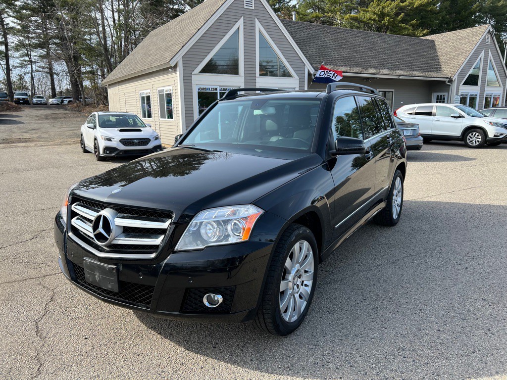 2011 Mercedes-Benz GLK-Class Image 1