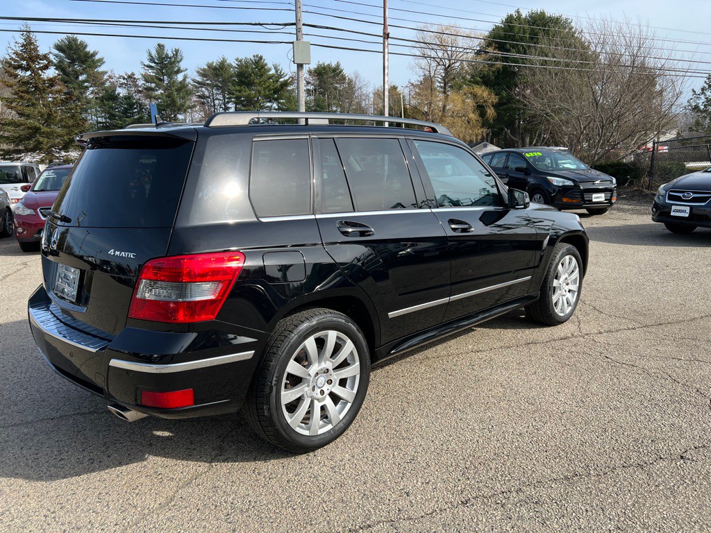2011 Mercedes-Benz GLK-Class Image 5