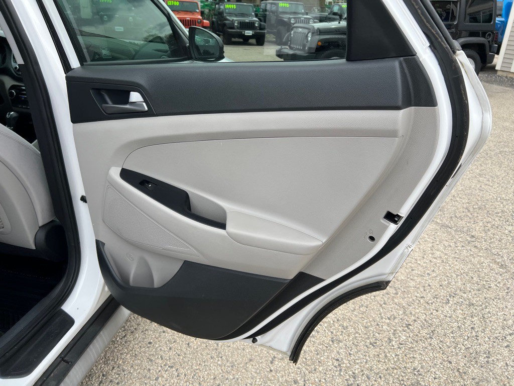 2018 Hyundai Tucson Image 15