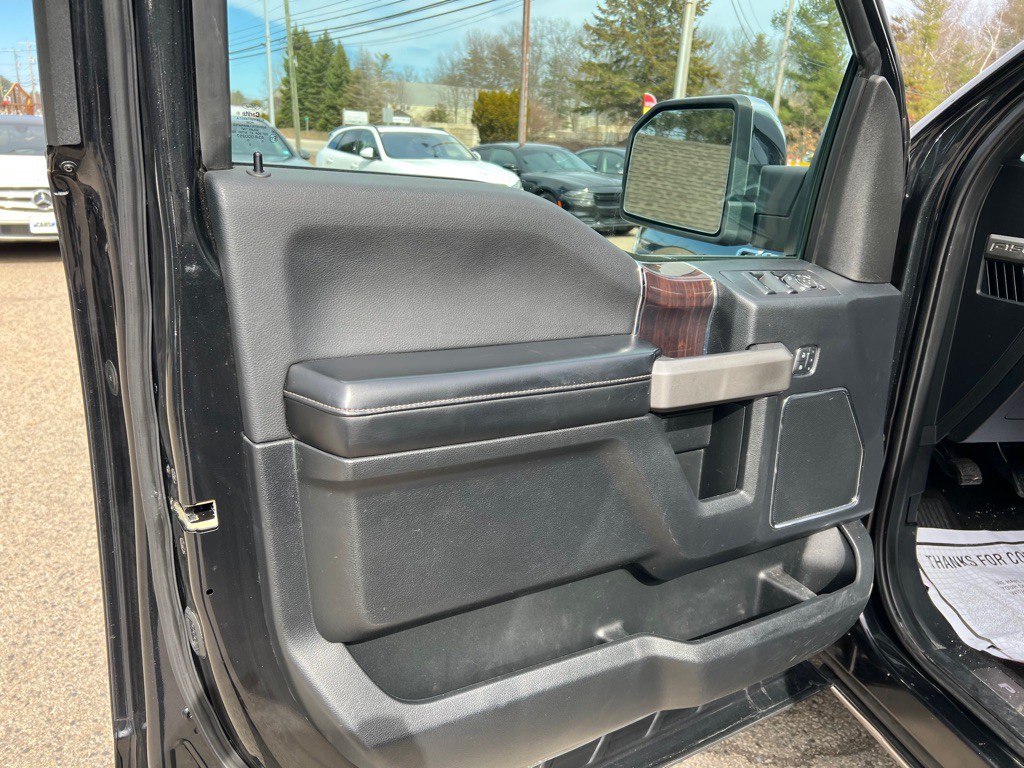 2015 Ford F-150 Image 10