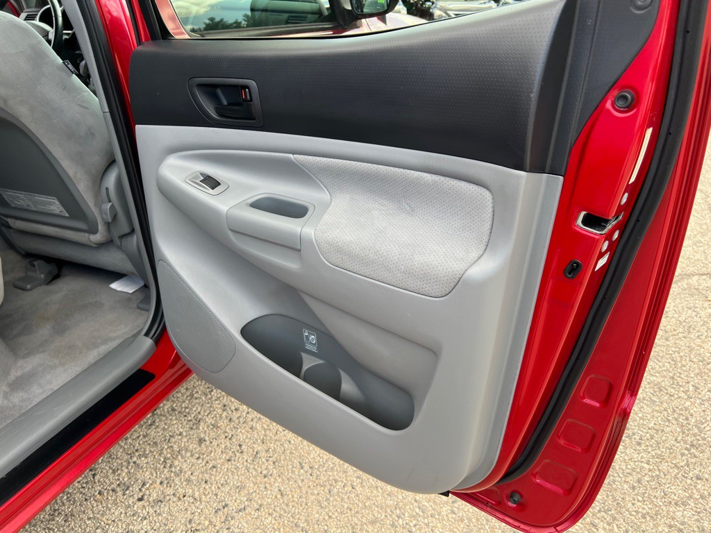 2009 Toyota Tacoma Image 14