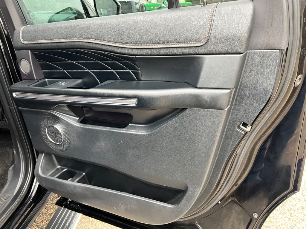 2018 Ford Expedition Image 17