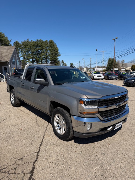 2017 Chevrolet Silverado 1500 Image 2