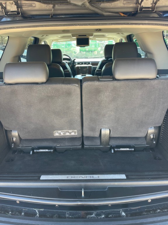 2011 GMC Yukon Image 19