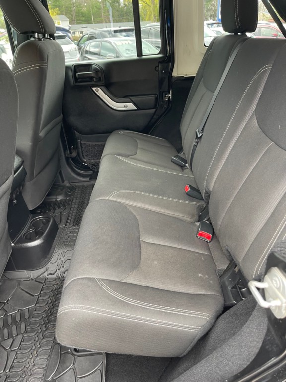 2016 Jeep Wrangler Unlimited Image 14