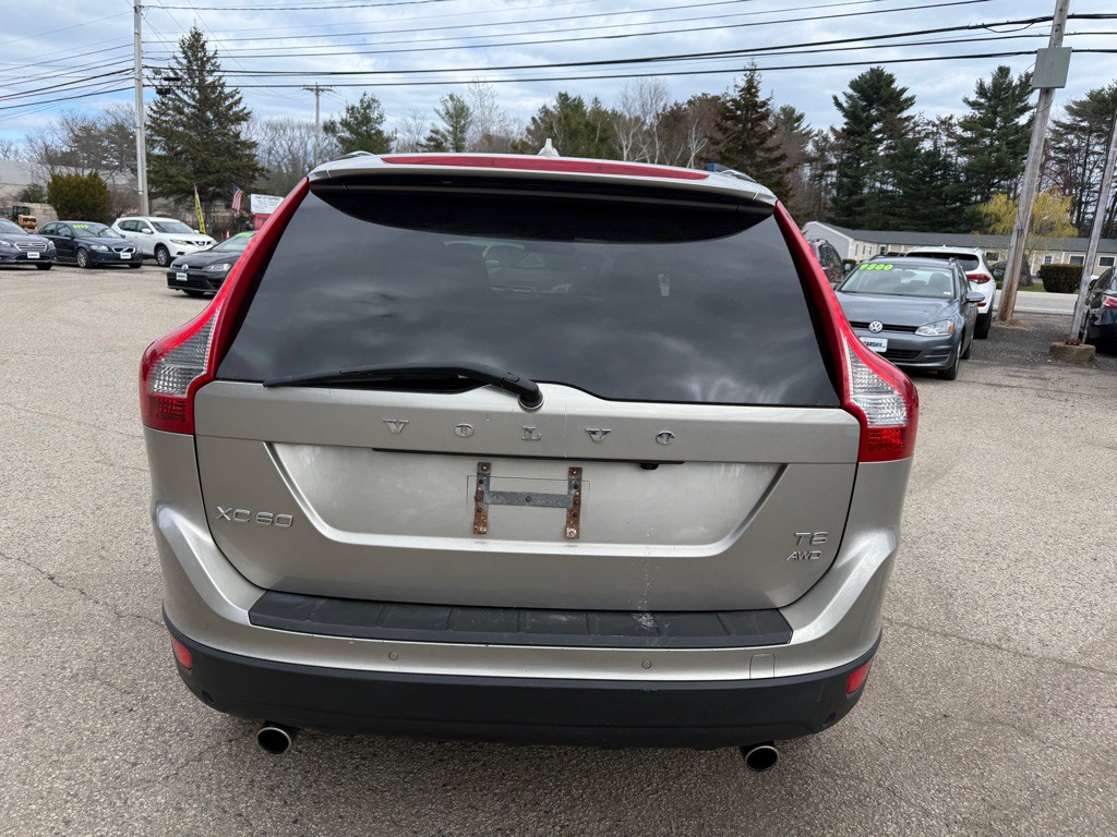 2012 Volvo XC60 Image 6