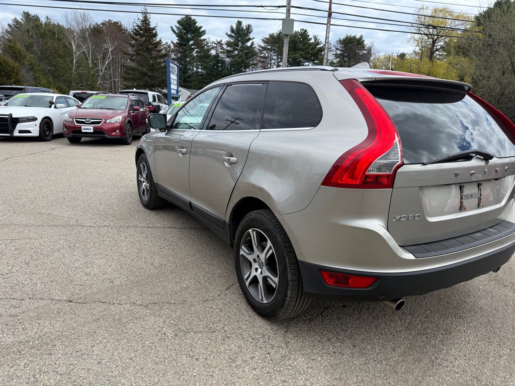 2012 Volvo XC60 Image 7