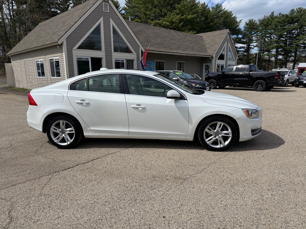 2015 Volvo S60 Image 4