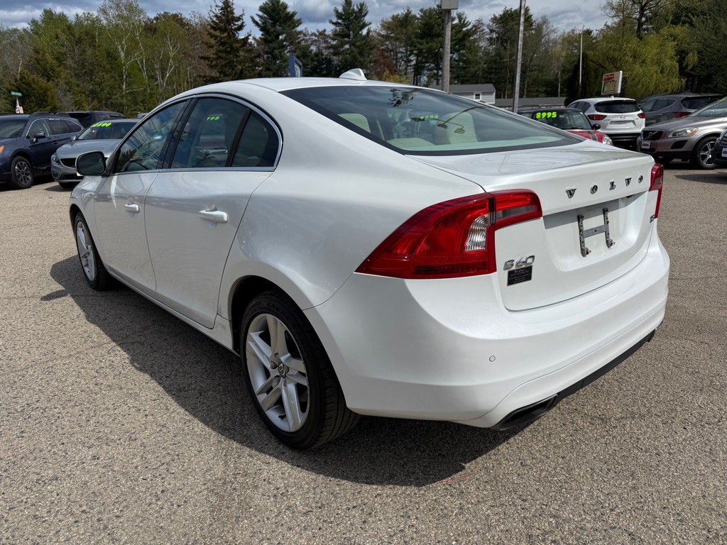 2015 Volvo S60 Image 7