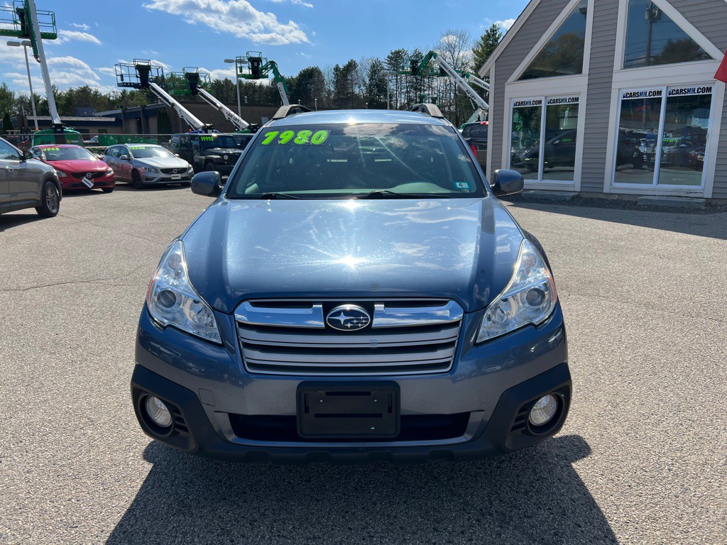 2013 Subaru Outback Image 2