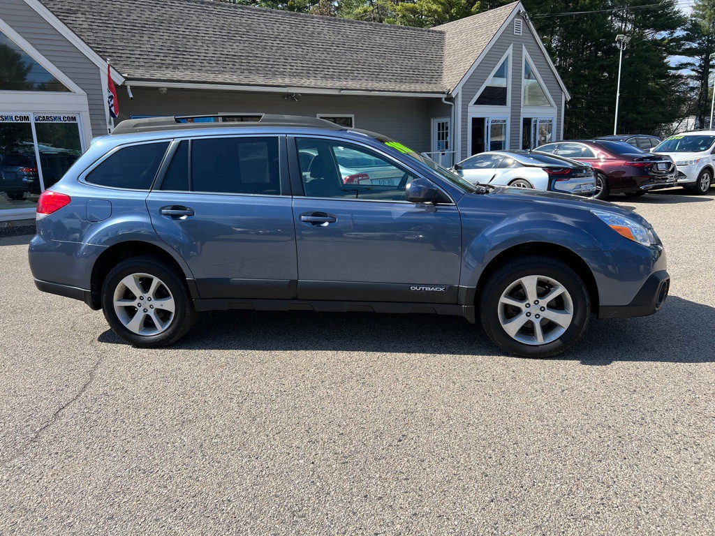 2013 Subaru Outback Image 4