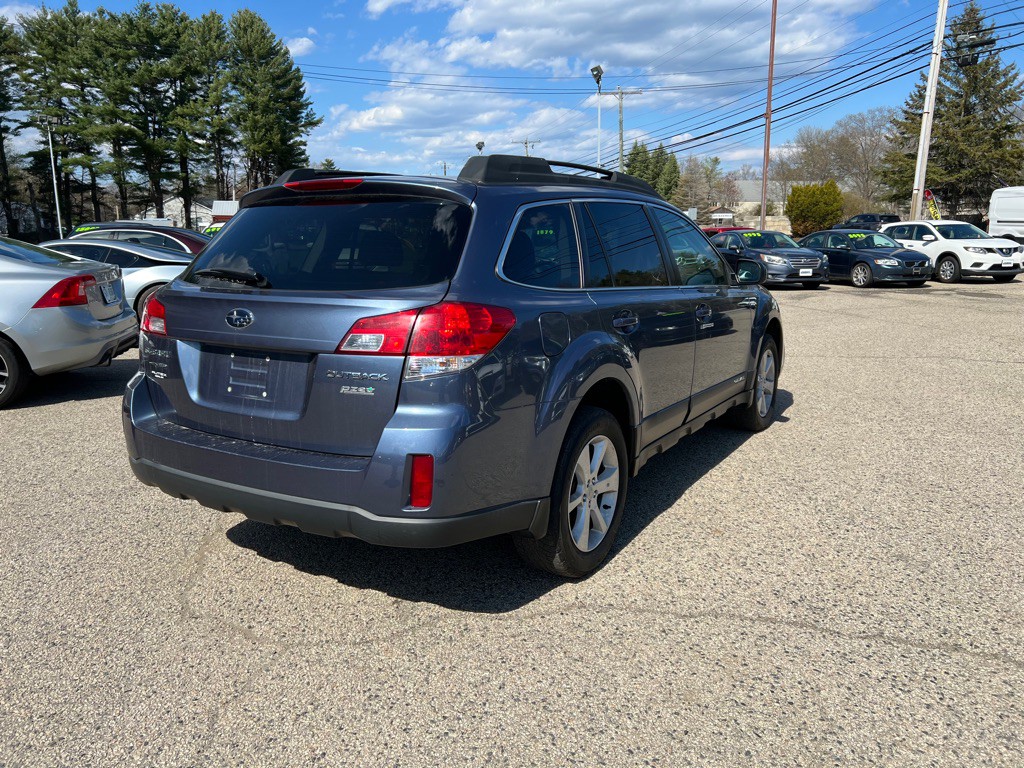 2013 Subaru Outback Image 6
