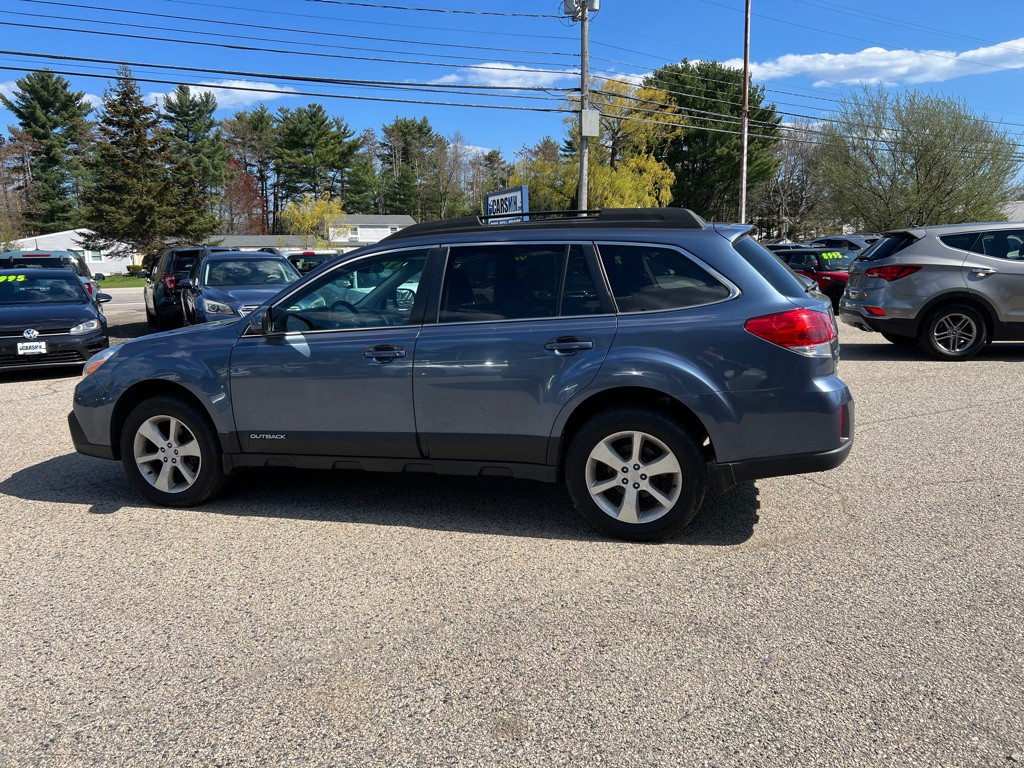 2013 Subaru Outback Image 9
