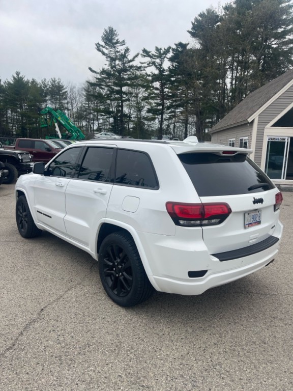 2020 Jeep Grand Cherokee Image 3
