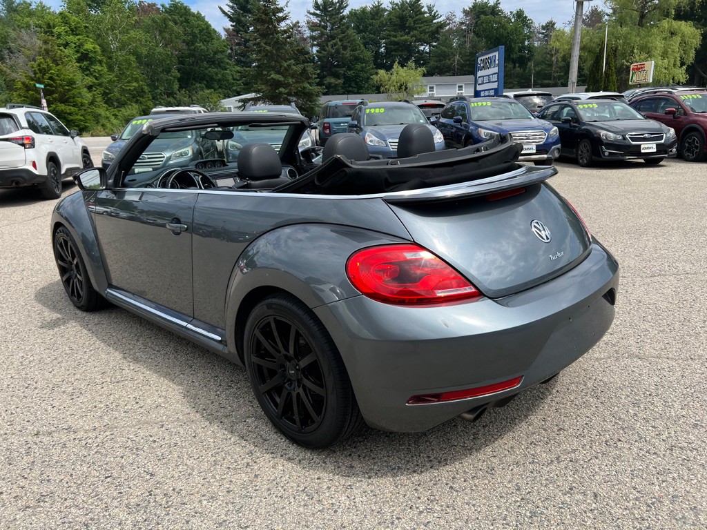 2014 Volkswagen Beetle Image 7