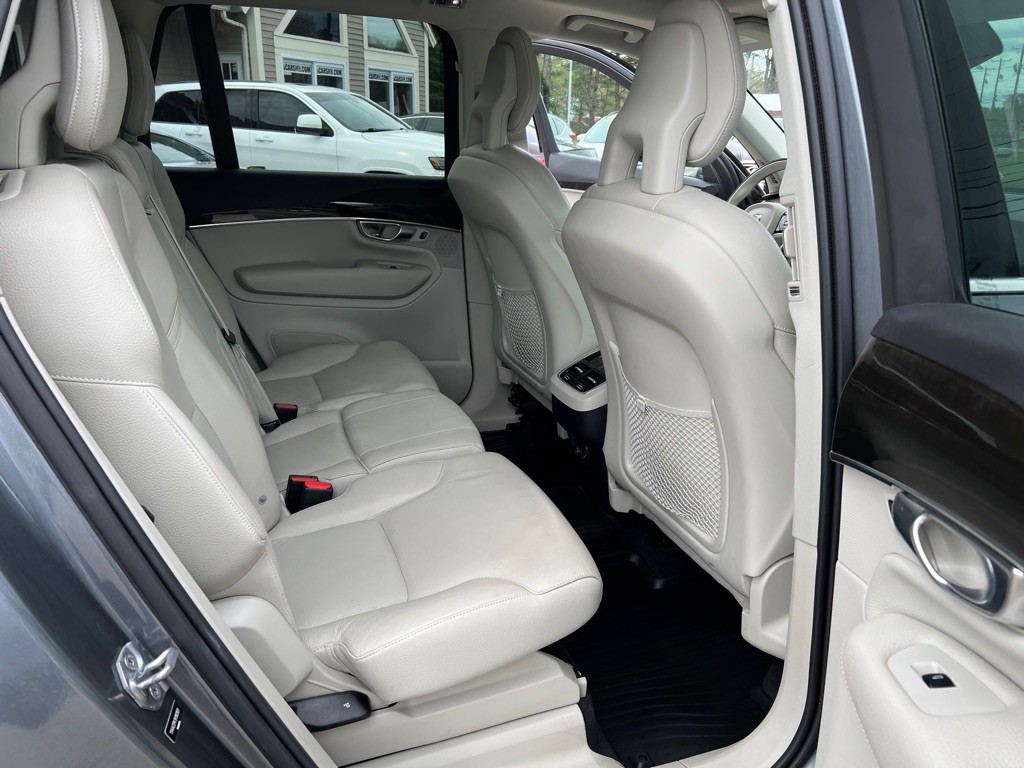 2017 Volvo XC90 Image 15