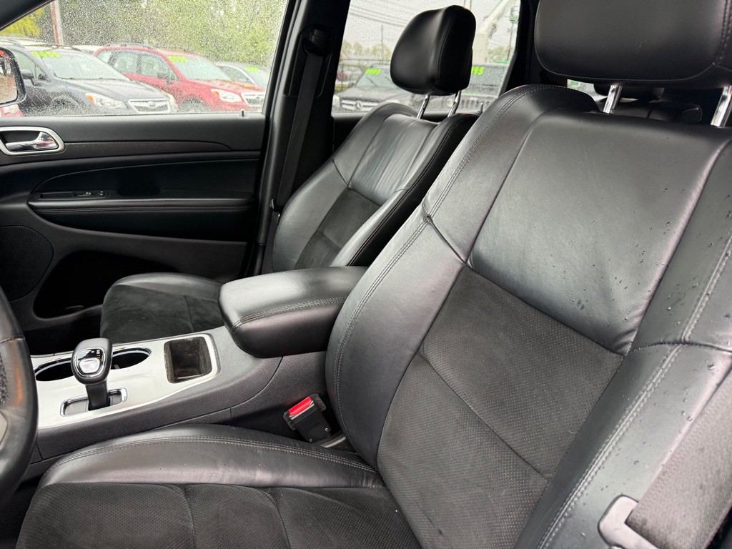 2015 Jeep Grand Cherokee Image 16