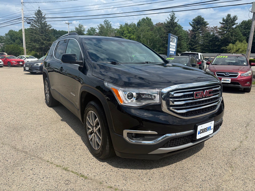 2017 GMC Acadia Image 3