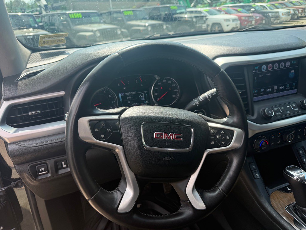 2017 GMC Acadia Image 14