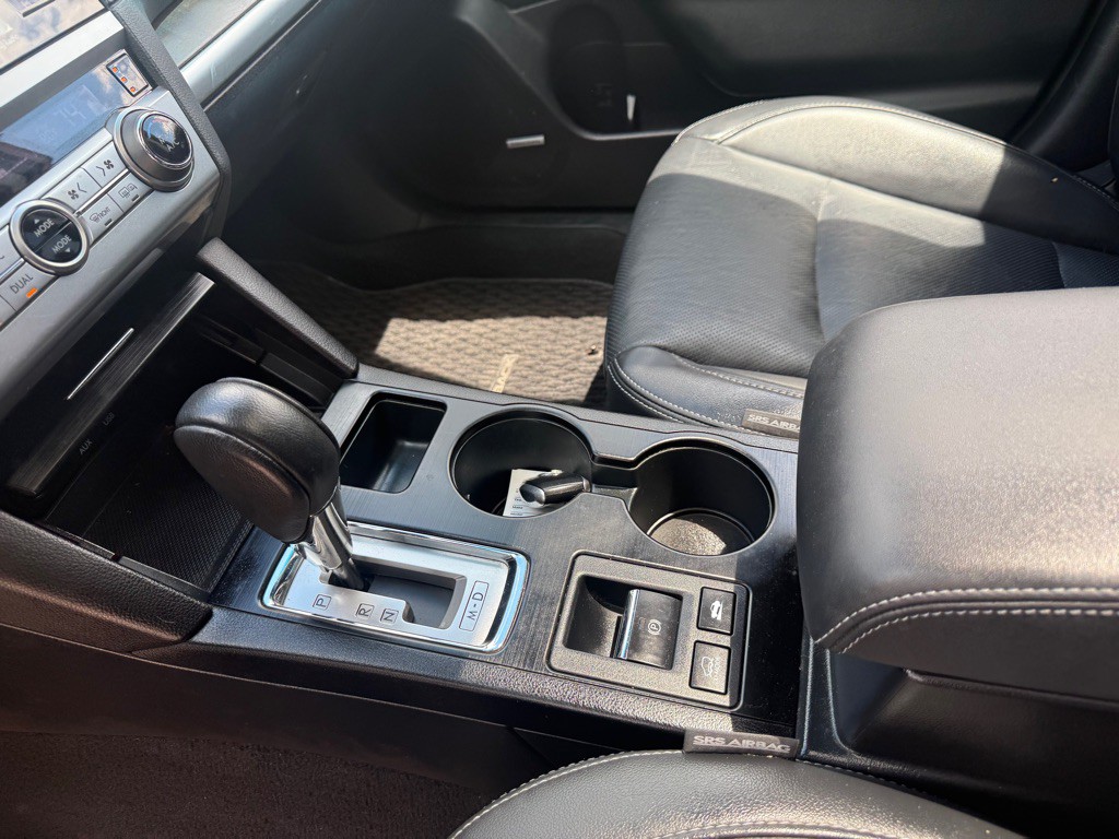 2015 Subaru Outback Image 15