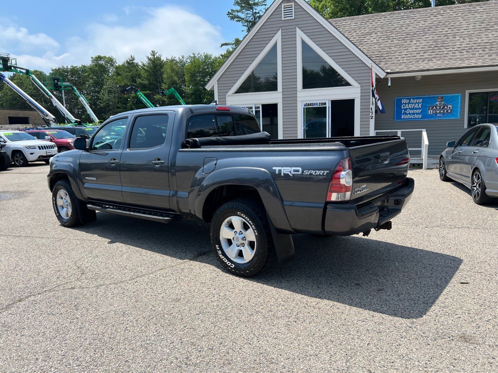 2015 Toyota Tacoma Image 7