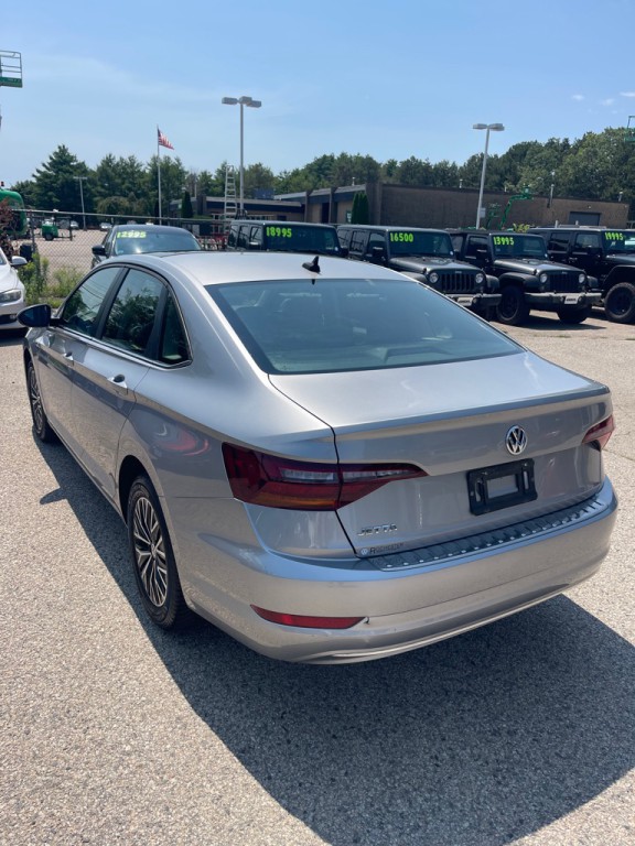 2019 Volkswagen Jetta Image 3
