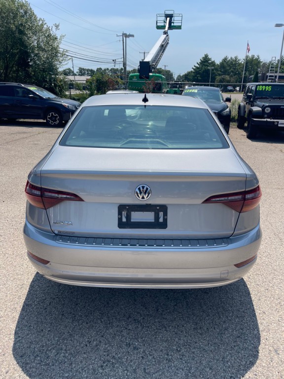 2019 Volkswagen Jetta Image 4