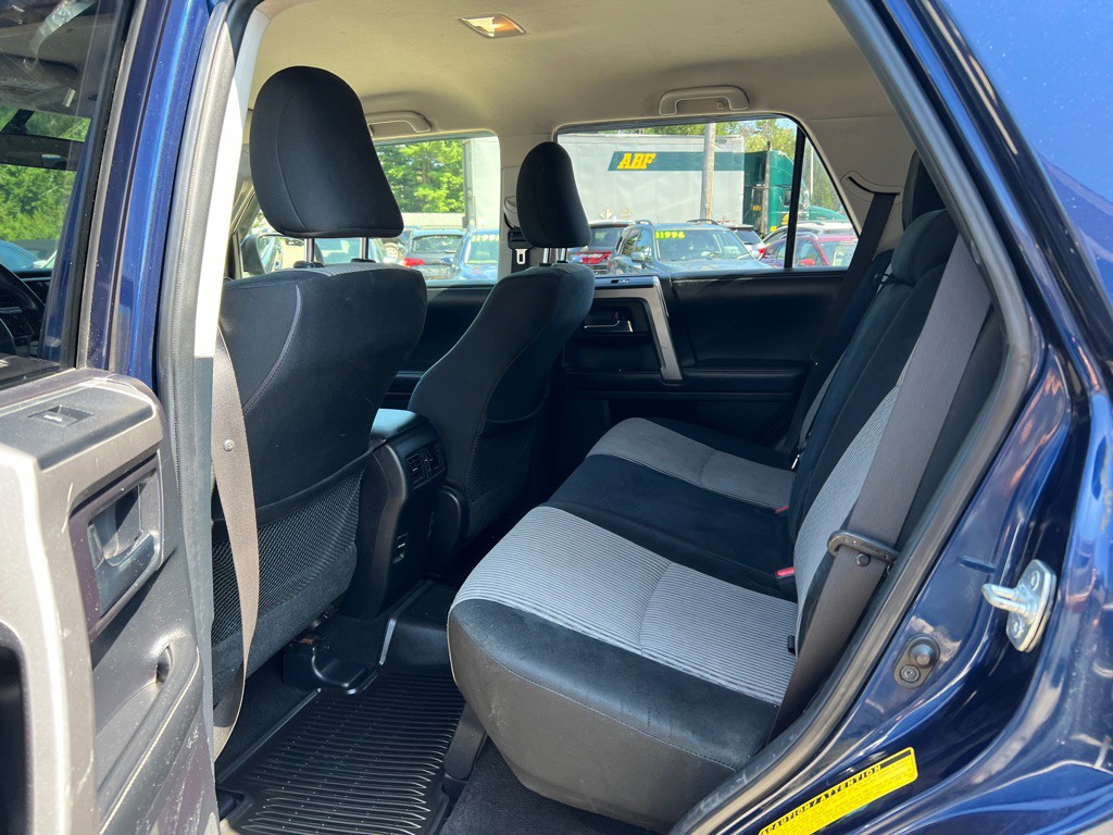 2014 Toyota 4Runner Image 12