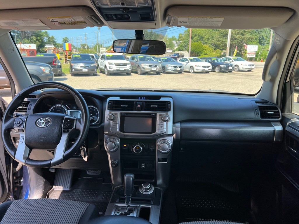 2014 Toyota 4Runner Image 20