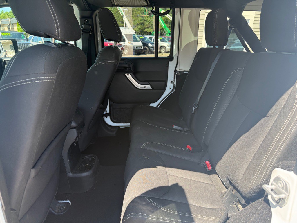 2018 Jeep Wrangler Unlimited Image 34