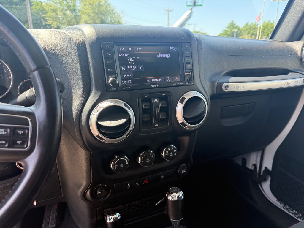 2018 Jeep Wrangler Unlimited Image 39