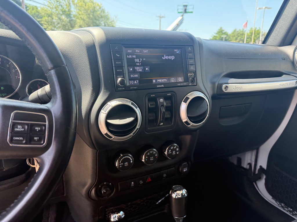 2018 Jeep Wrangler Unlimited Image 40