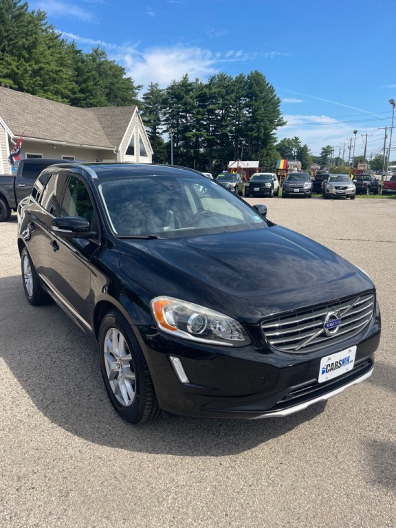 2017 Volvo XC60 Image 7