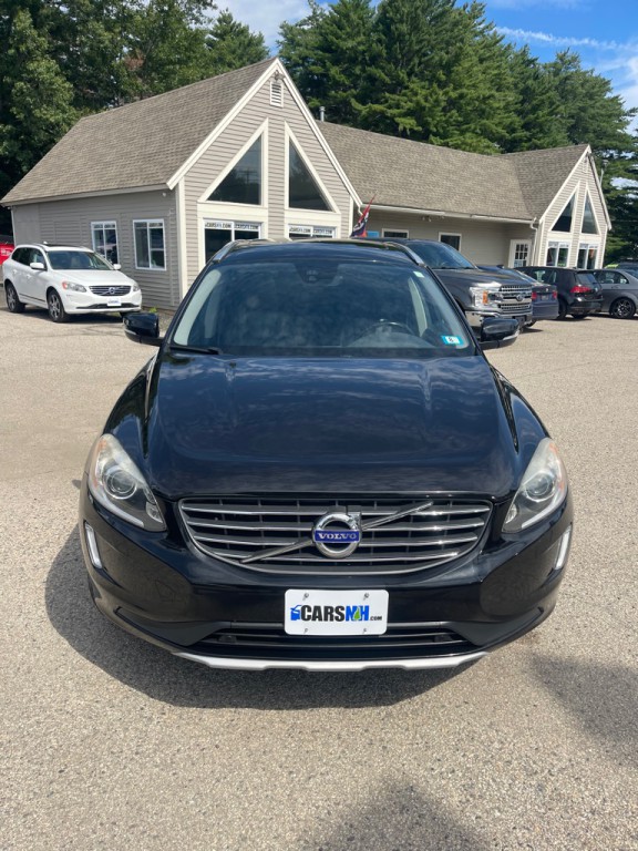 2017 Volvo XC60 Image 8