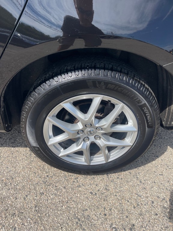 2017 Volvo XC60 Image 10