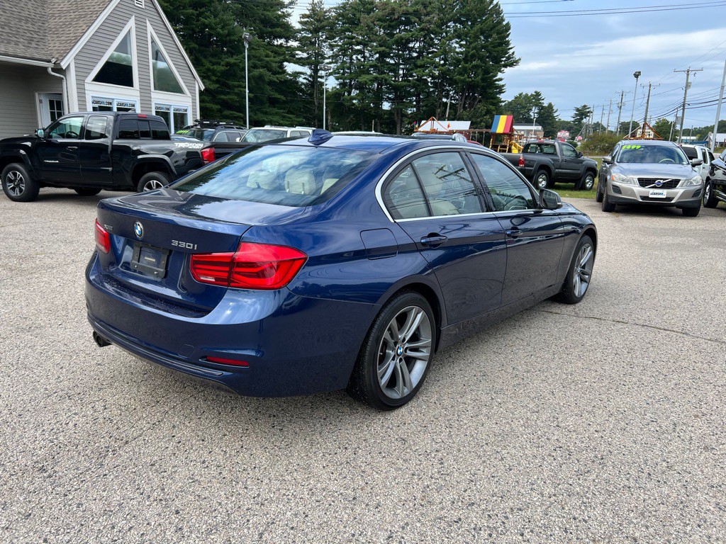 2018 BMW 3 Series Image 5