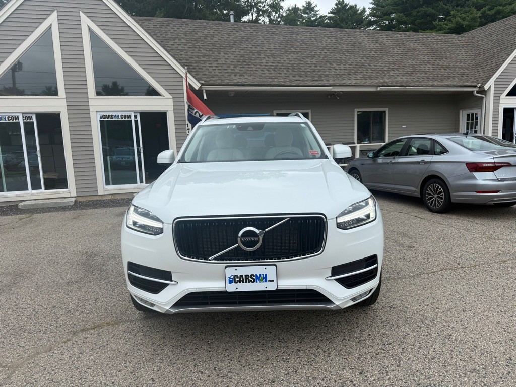 2019 Volvo XC90 Image 2