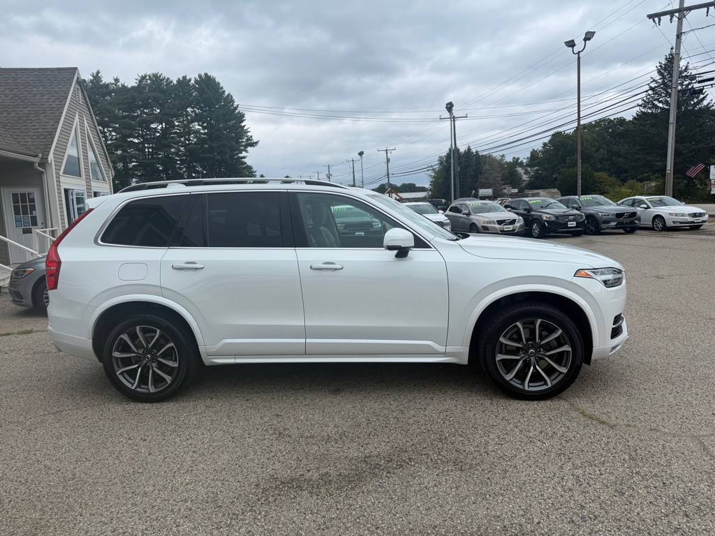 2019 Volvo XC90 Image 4
