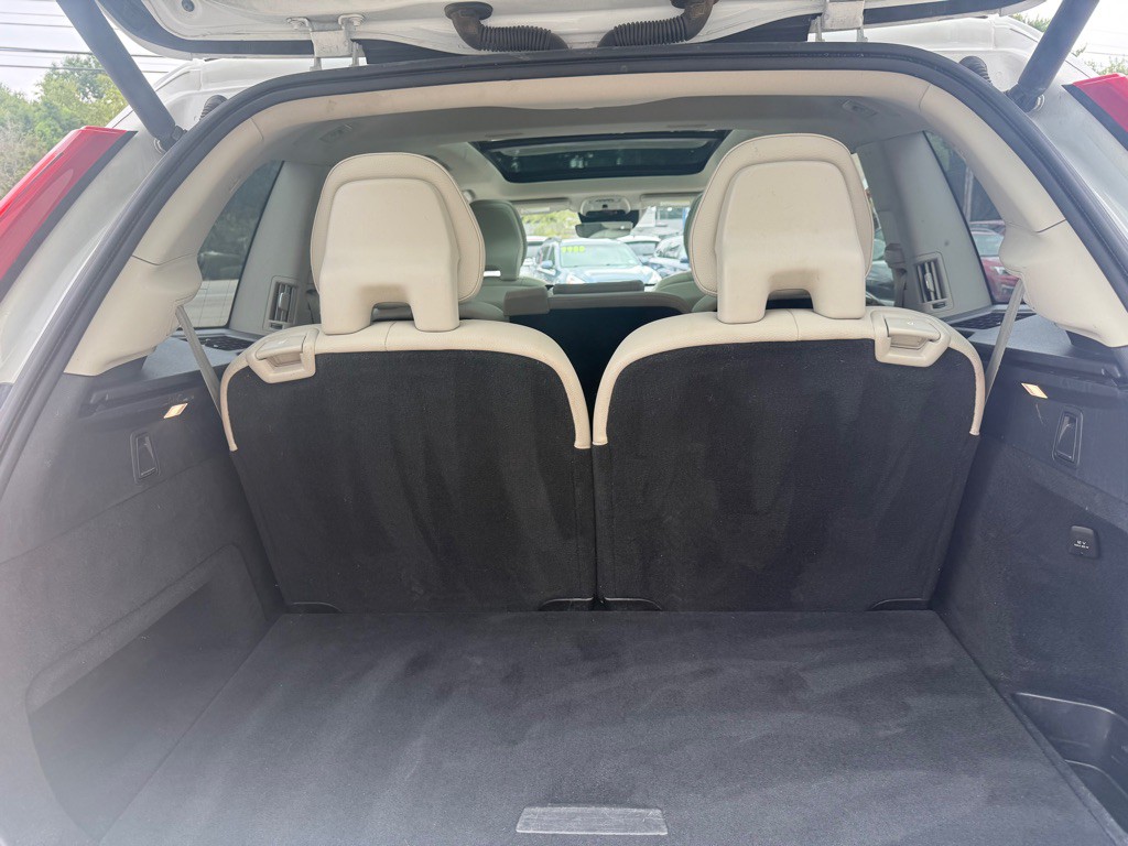 2019 Volvo XC90 Image 10