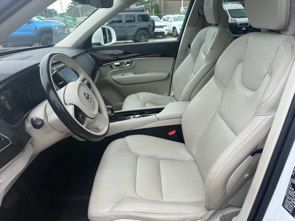 2019 Volvo XC90 Image 19