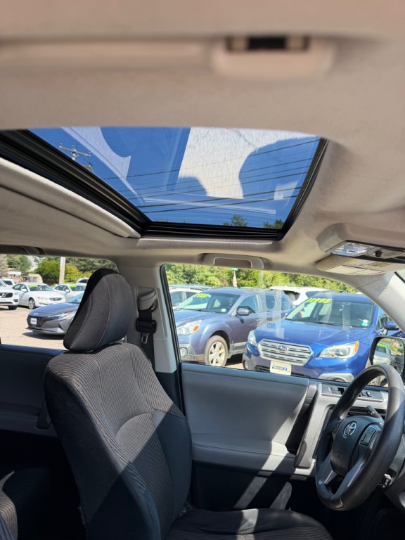 2012 Toyota 4Runner Image 11