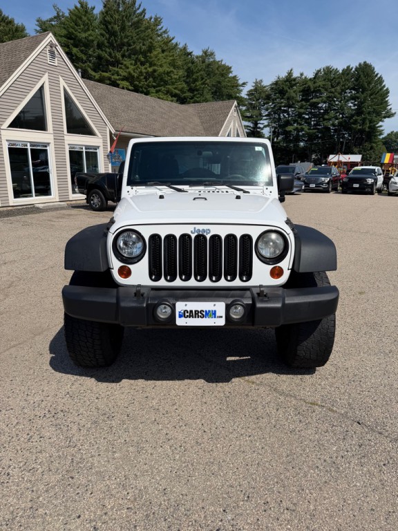 2012 Jeep Wrangler Image 2