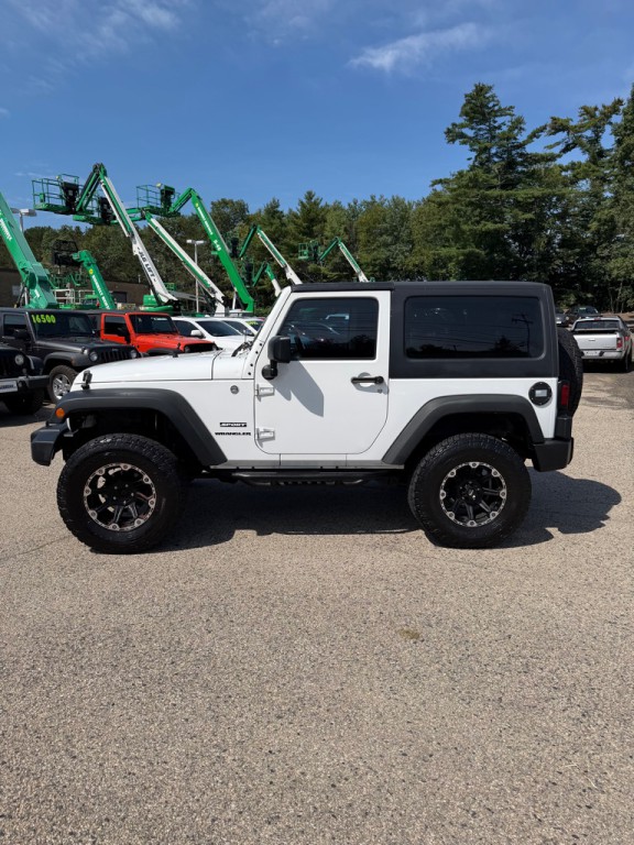 2012 Jeep Wrangler Image 4