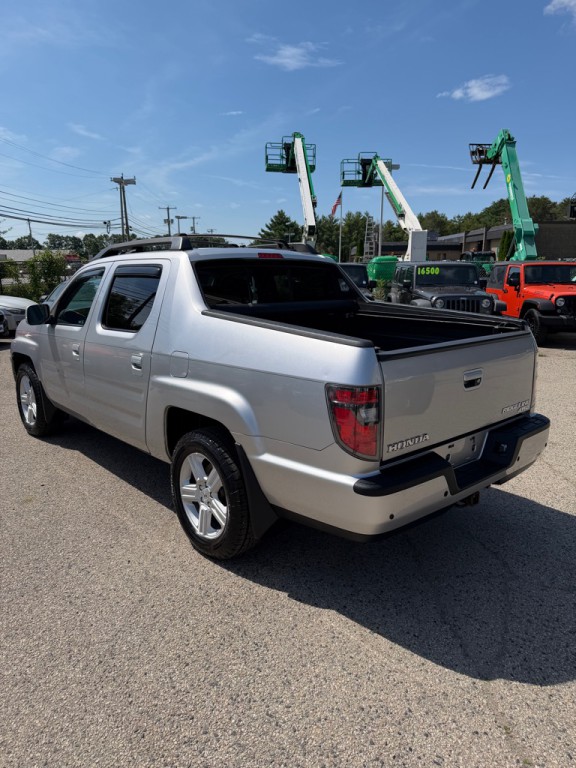 2012 Honda Ridgeline Image 8