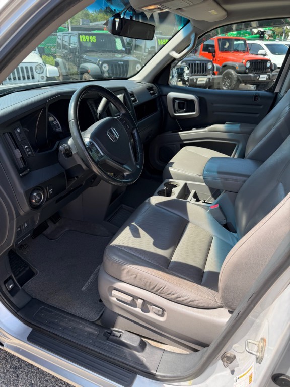 2012 Honda Ridgeline Image 9