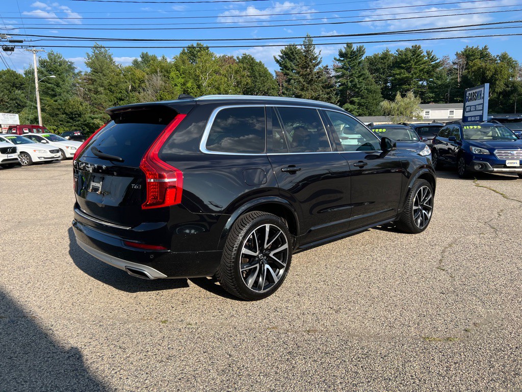 2020 Volvo XC90 Image 6