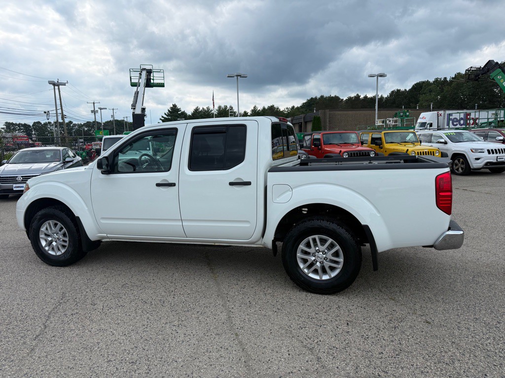 2014 Nissan Frontier Image 8
