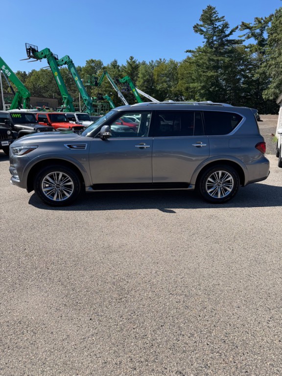 2019 INFINITI QX80 Image 2