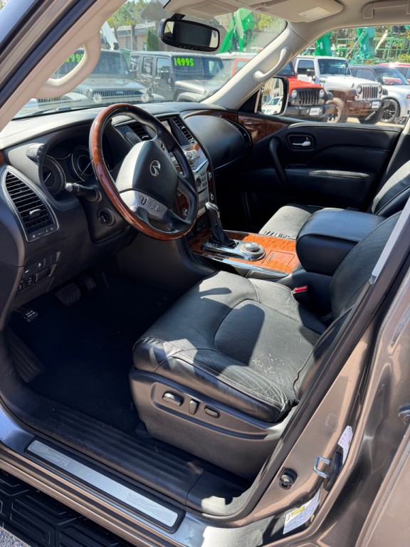 2019 INFINITI QX80 Image 8