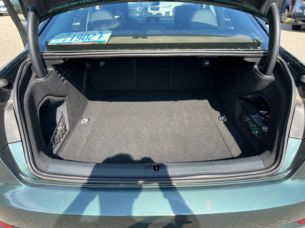 2017 Audi A4 Image 13
